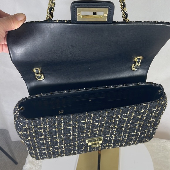 NWT = KARL LAGERFELD Paris , women Handbag. - Picture 6 of 10